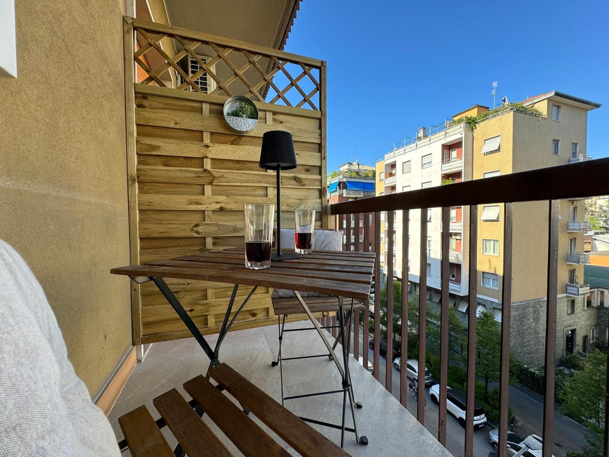 Meg Glamour Suite Milano Vicino I Navigli Екстер'єр фото